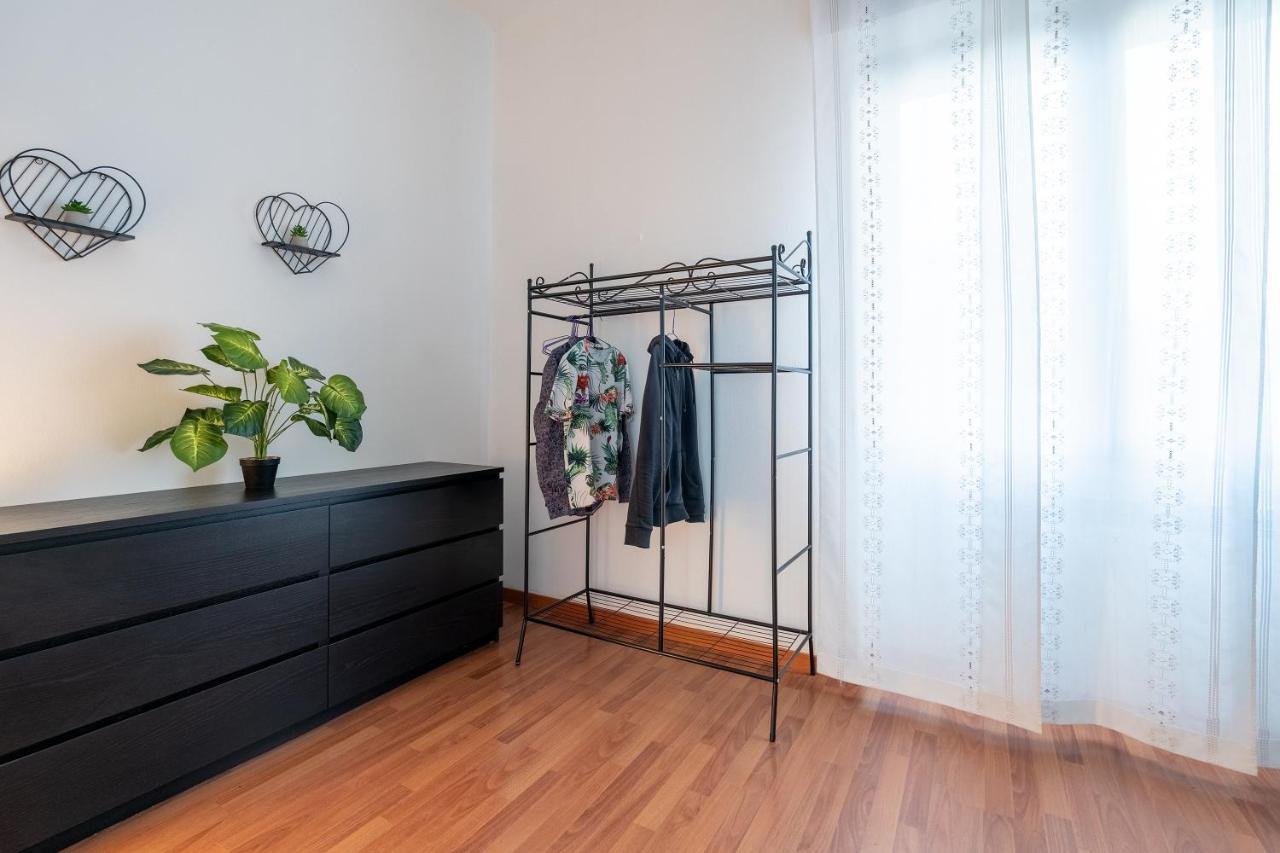 San Siro Big House Wifi Netflix Free Parking Apartment Milan Bagian luar foto